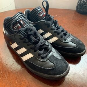 Like new Adidas Samba sneakers